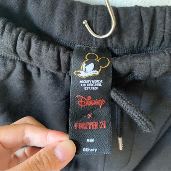 Disney X Forever 21 Mickey Men’s Sweatpants NWT - Picture 3 of 10